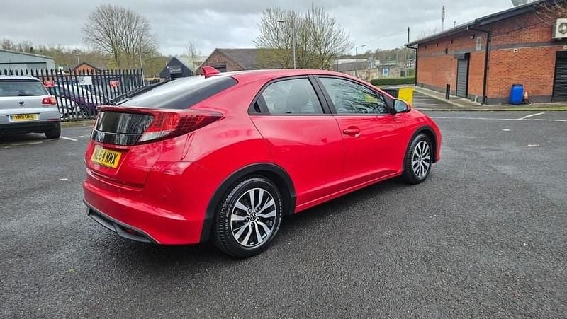 Begagnad Honda Civic SE Plus 120 HK (88 kW) 2014 Röd Halvkombi