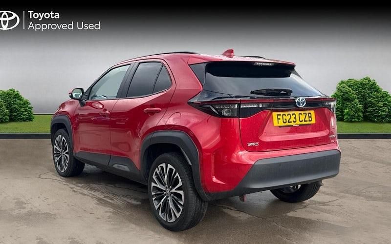 Used Toyota Yaris Hybrid 116 HP (85 kW) 2025 Estate