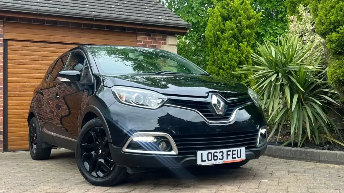 Second-hand Renault Captur Dynamique 90 CP (66 kW) 2013 Negru SUV