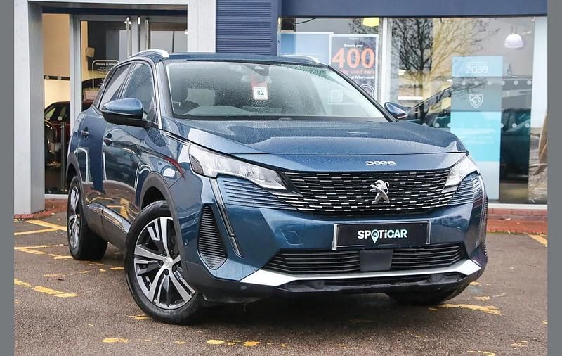 Used Peugeot 3008 Allure Premium 129 HP (94 kW) 2021 Blue SUV