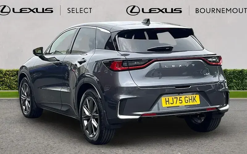 Used Lexus LBX 136 HP (100 kW) 2025 Grey SUV