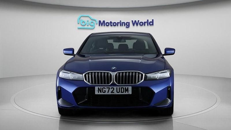 Used BMW 330e M Sport 292 HP (214 kW) 2023 Blue Sedan