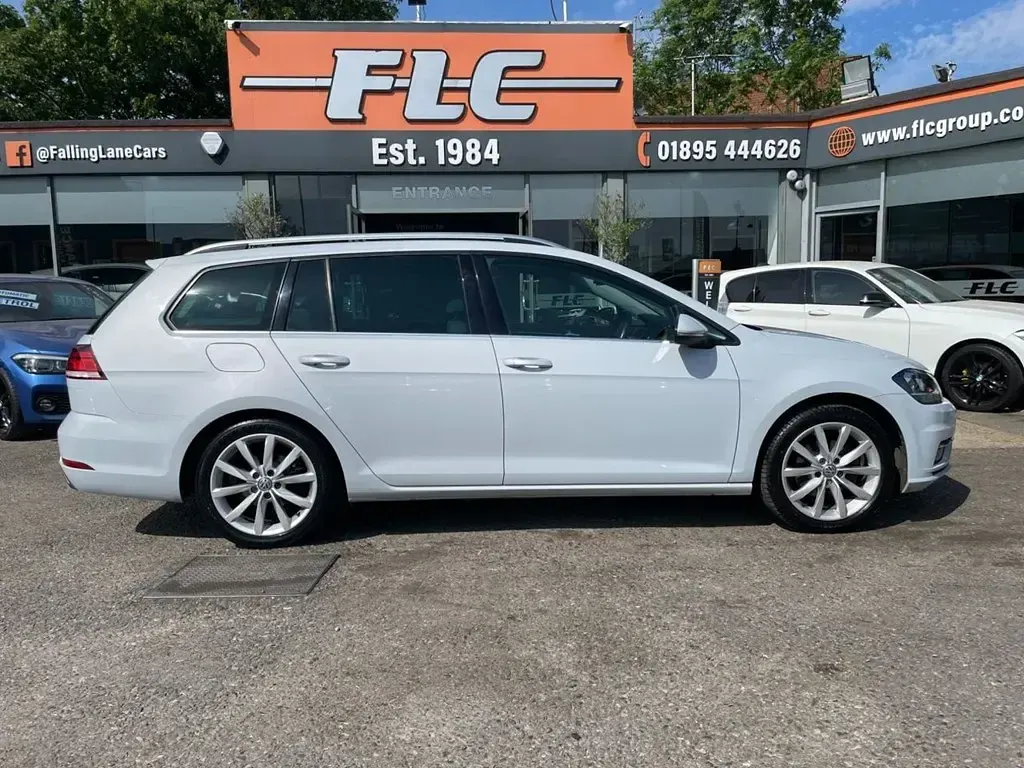 Second-hand VW Golf VII GT 150 CP (110 kW) 2017 Argintiu Break