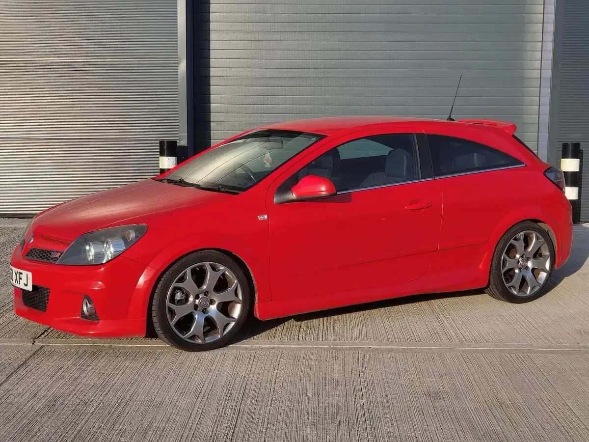 Used Vauxhall Astra 2010 Red Hatchback