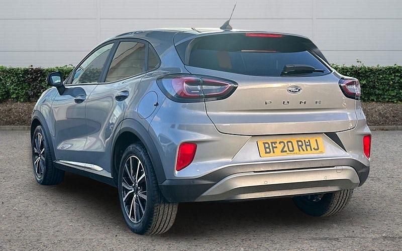 Used Ford Puma Titanium 125 HP (91 kW) 2020 Silver Hatchback