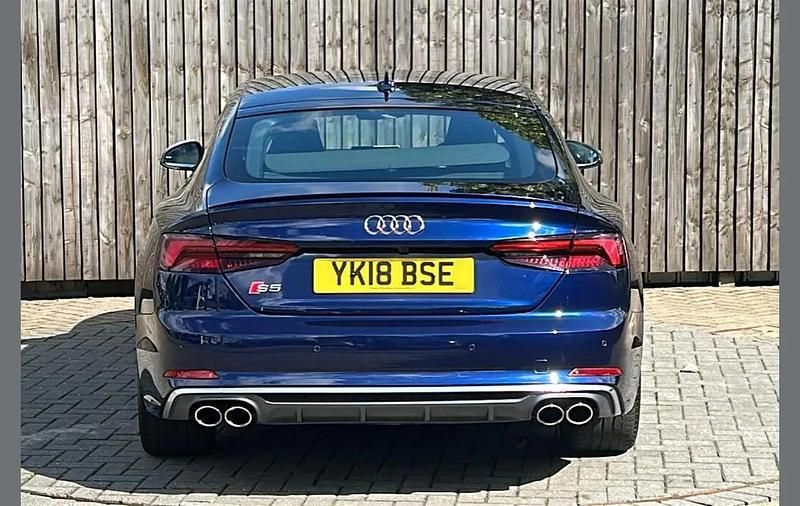 Used Audi S5 Design 348 HP (255 kW) 2018 Blue Hatchback