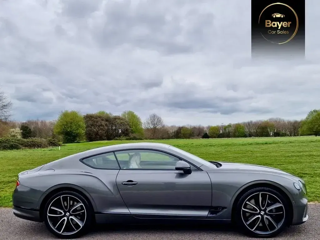 Used Bentley Continental 635 HP (467 kW) 2019 Grey Coupe