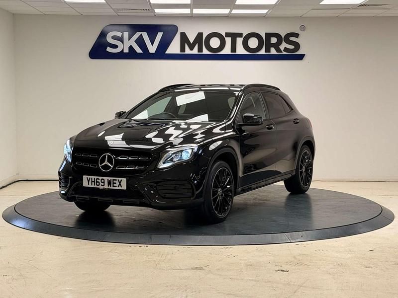 Used Mercedes GLA180 AMG line 122 HP (89 kW) 2019 Black SUV