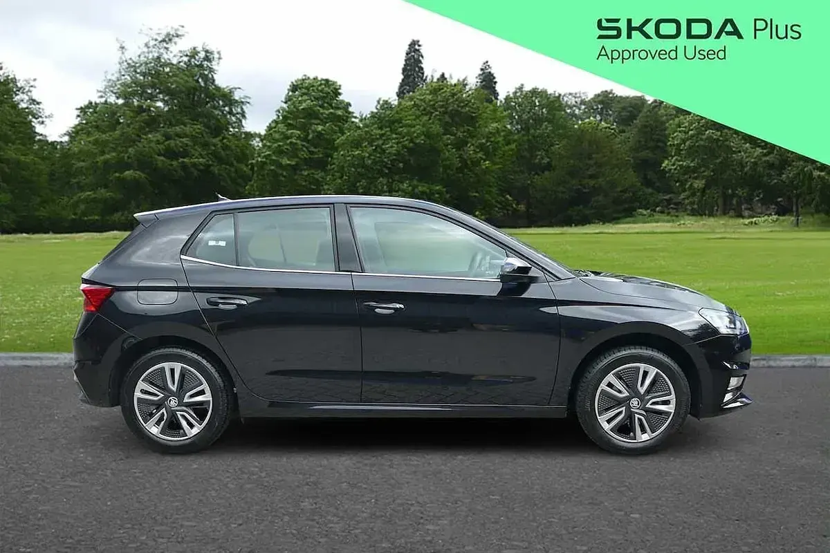 Used Skoda 110 R SE L 81 HP (59 kW) 2024 Black magic pearl effect Hatchback