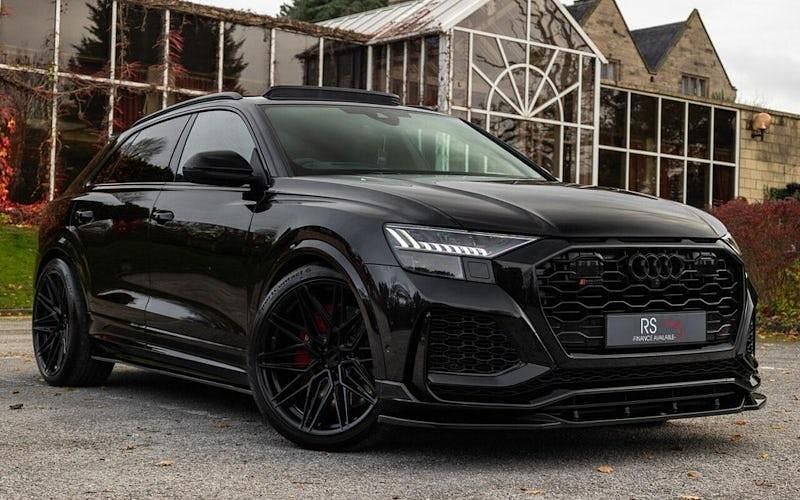 Used 2024 Audi RS Q8 SUV | £87,990 - Image 1/4
