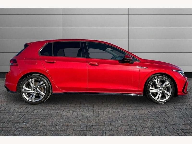 Used VW Golf VII R-line 150 HP (110 kW) 2021 Red Hatchback