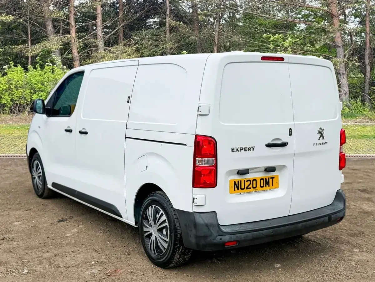 Used Peugeot Expert 2020 White Van