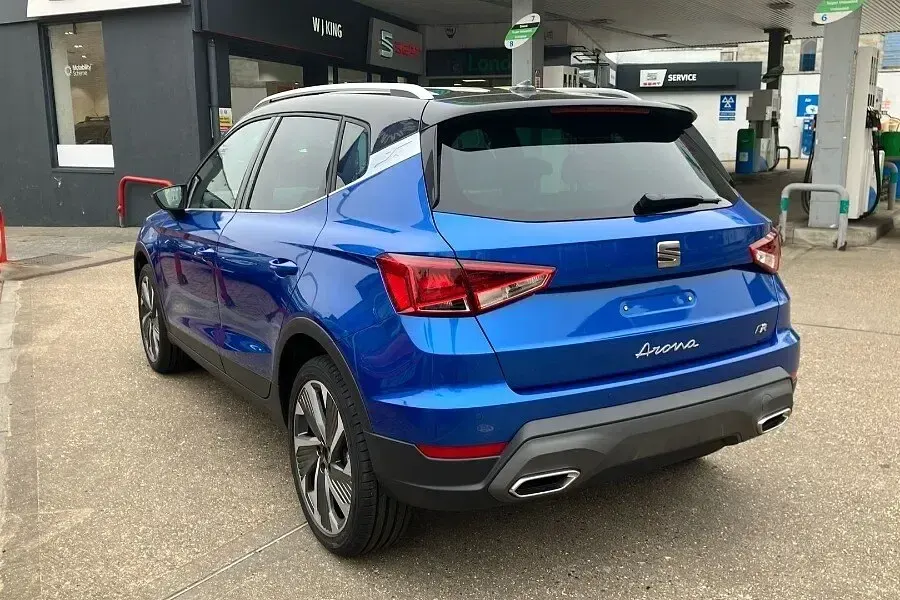 New Seat Arona FR Sport 115 HP (84 kW) 2026 Blue SUV