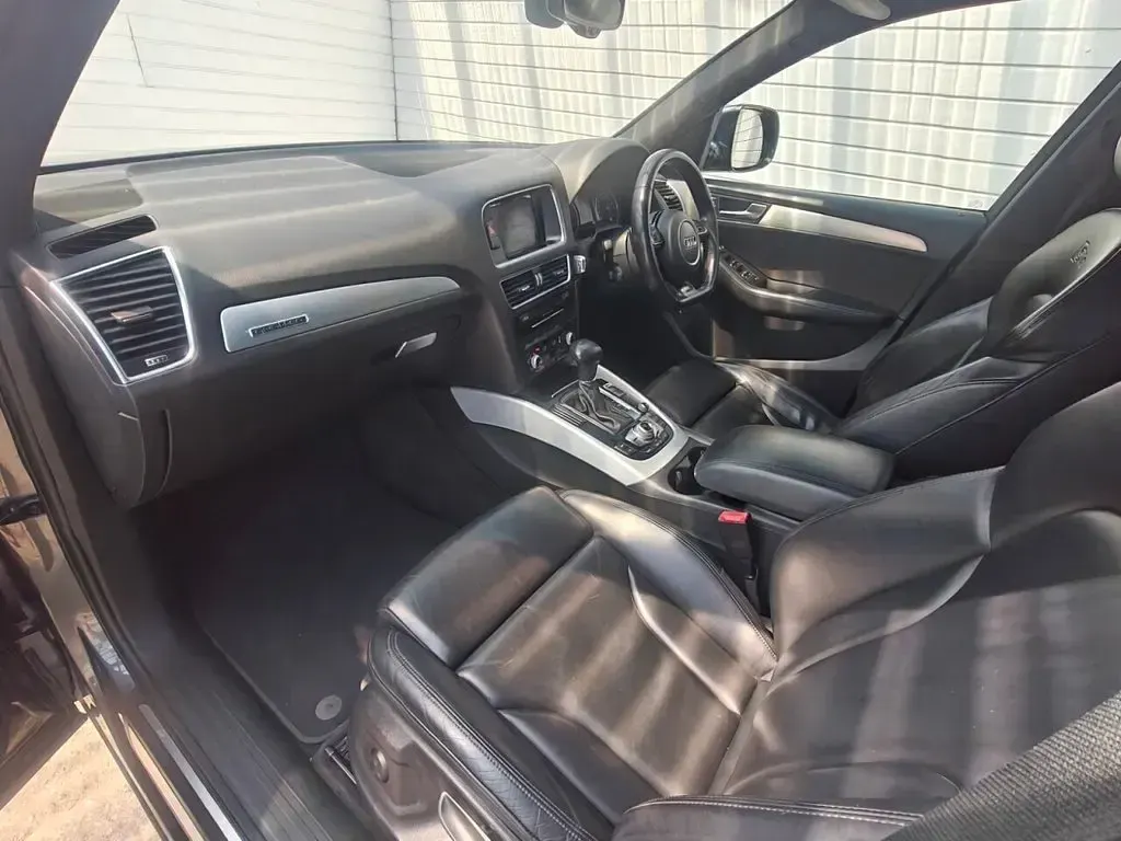 Used Audi Q5 S-line plus 190 HP (139 kW) 2015 Grey SUV