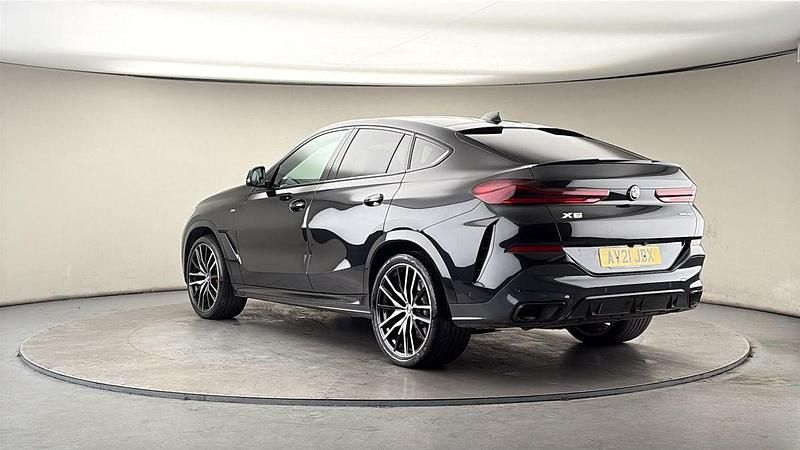 Used BMW X6 M Sport 340 HP (250 kW) 2020 Sapphire black SUV