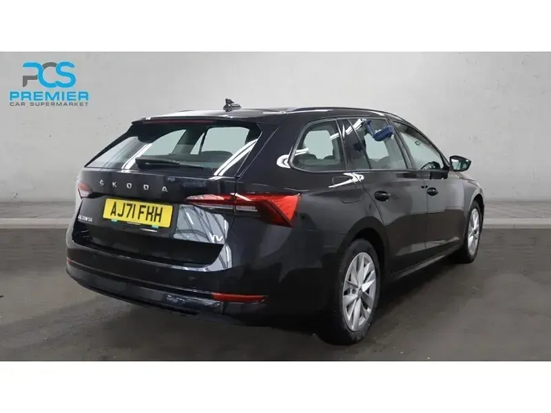 Used Skoda Octavia SE Technology 2022 Black Estate