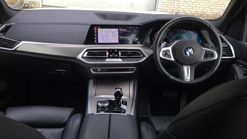 Used BMW X5 M Sport 282 HP (207 kW) 2022 White SUV