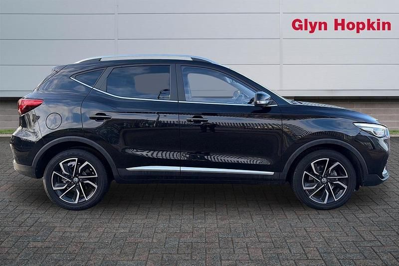 Used MG ZS Exclusive 111 HP (81 kW) 2023 Black SUV