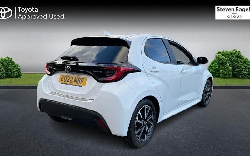 Used Toyota Yaris Hybrid Design 116 HP (85 kW) 2025 Hatchback