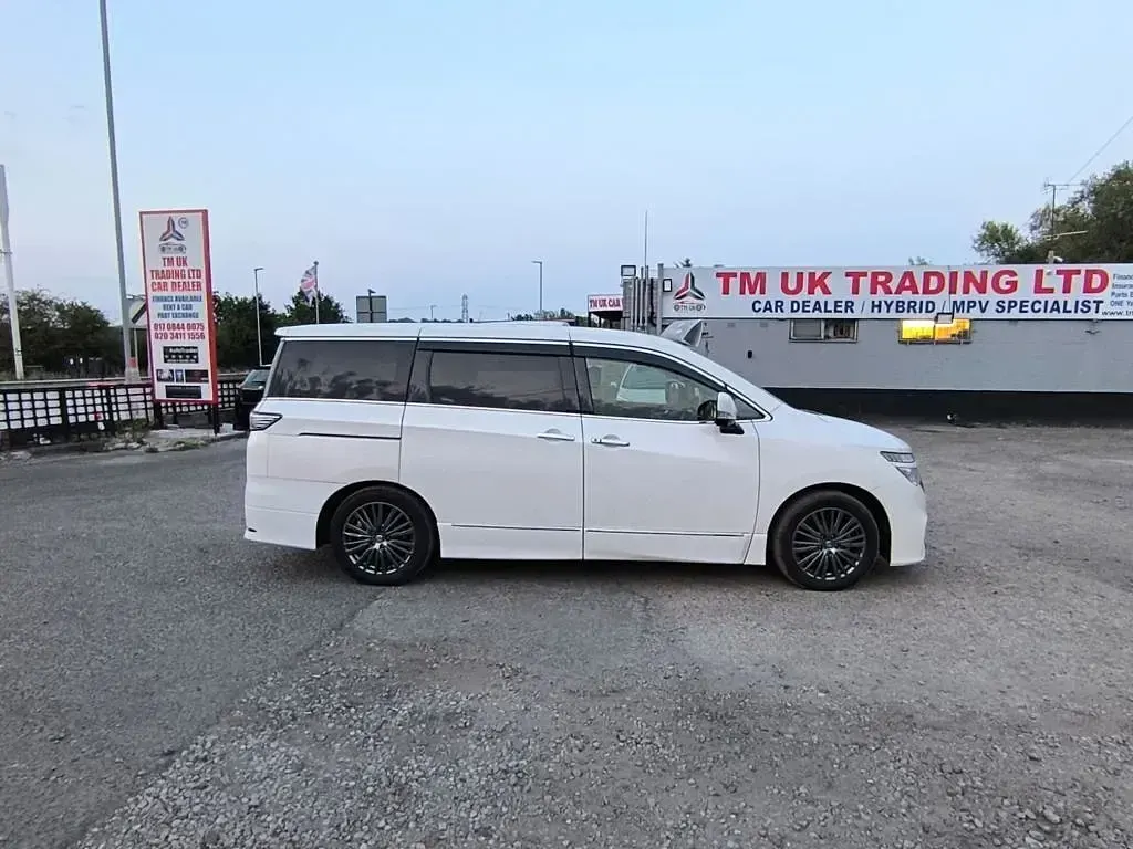 Used Nissan Elgrand 2025 MPV