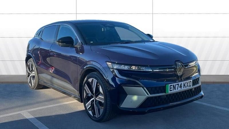 Other Used 2024 Renault Mégane Iconic Hatchback | £23,170 (Fair price) - Image 1/3