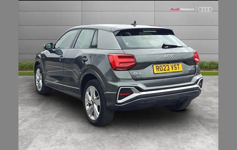 Used Audi Q2 S-Line 147 HP (108 kW) 2023 Grey SUV