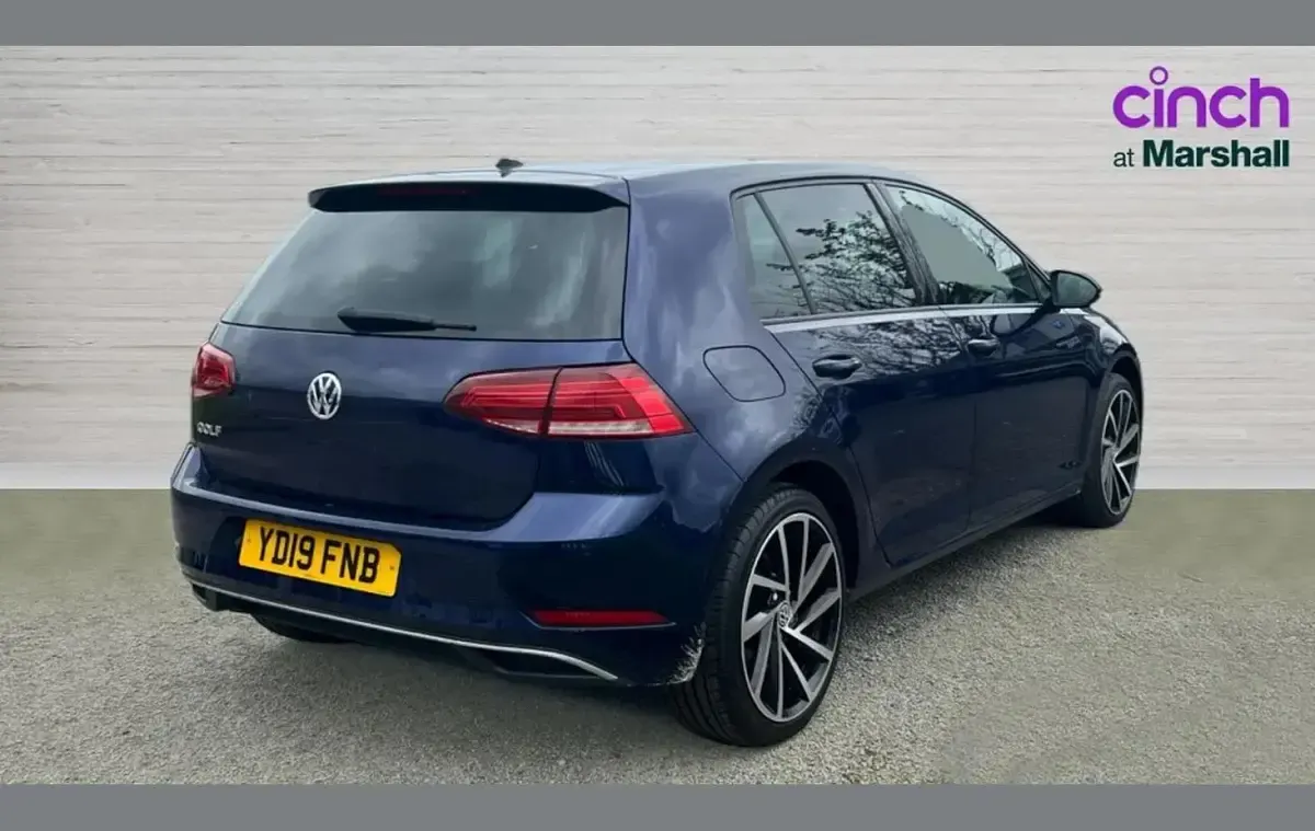 Used VW Golf VII Match 115 HP (84 kW) 2019 Blue Hatchback
