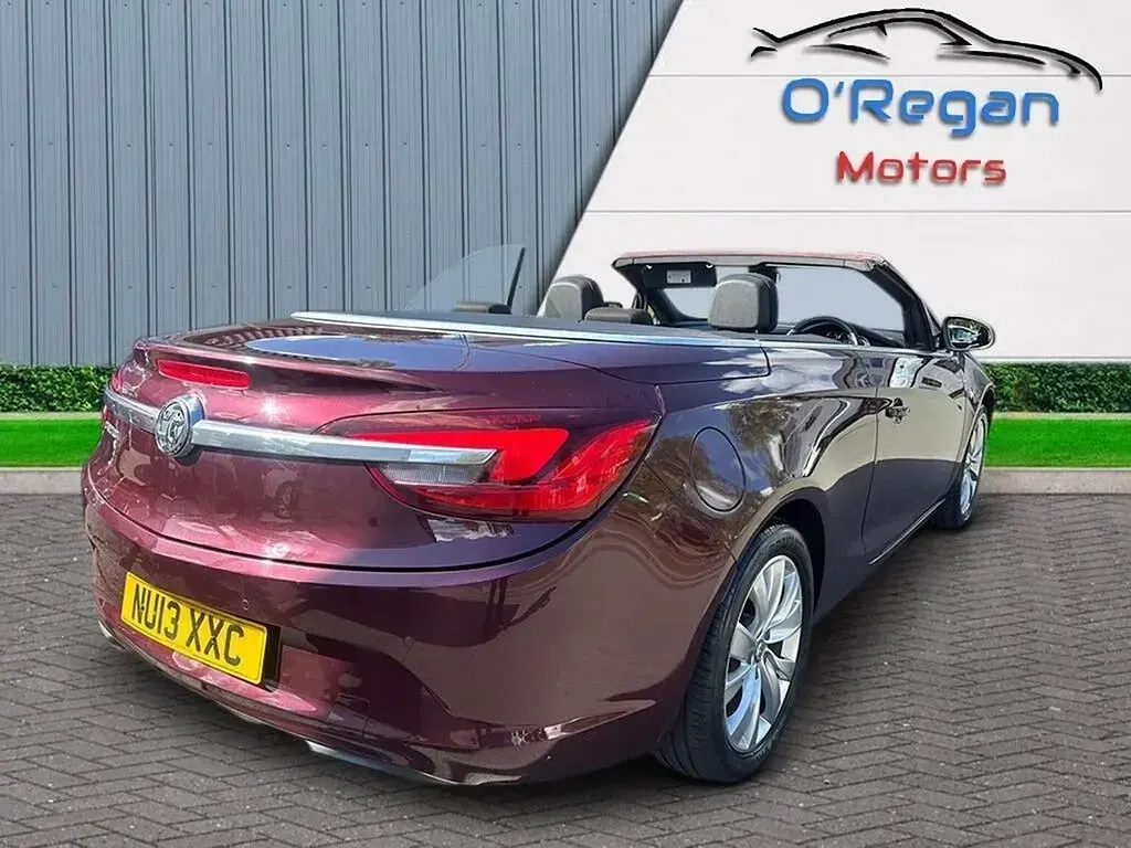 Used Vauxhall Cascada S 140 HP (102 kW) 2013 Red Cabriolet
