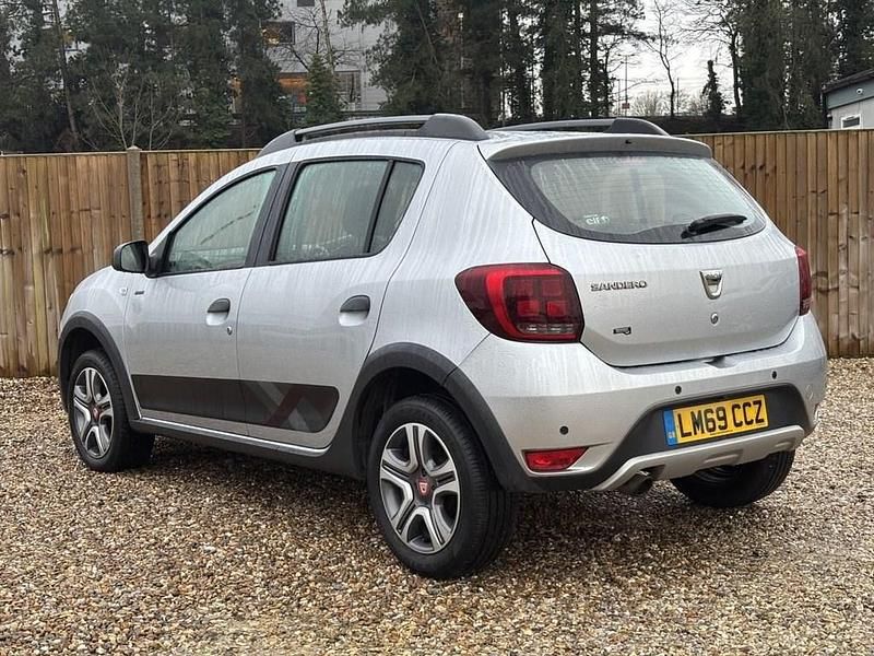 Used Dacia Sandero Stepway 90 HP (66 kW) 2019 Grey Hatchback