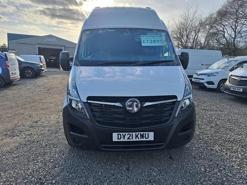Second-hand Vauxhall Movano Edition 2021 Alb