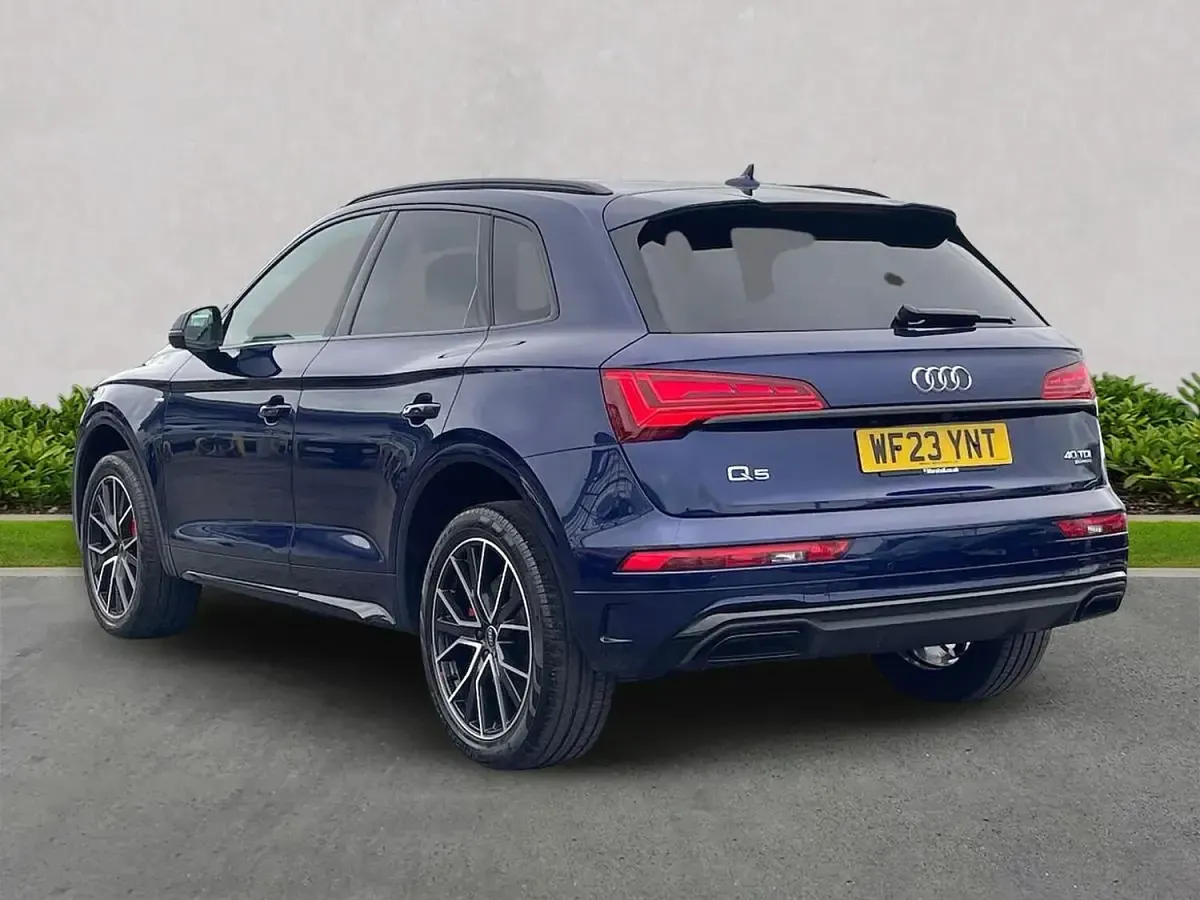 Used Audi Q5 204 HP (150 kW) 2023 Blue SUV