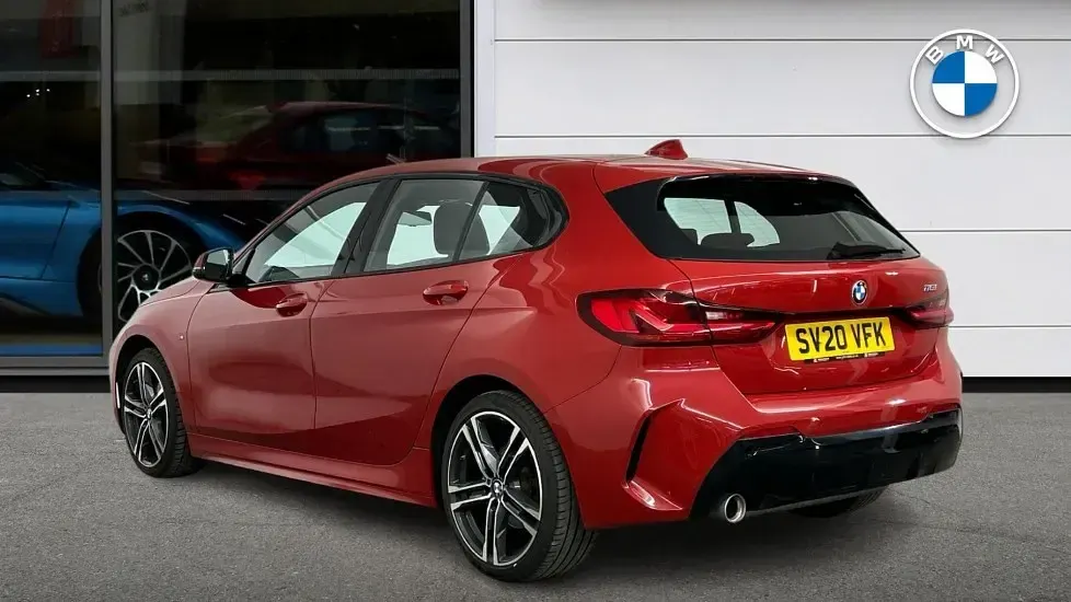 Used BMW 118 M Sport 138 HP (101 kW) 2020 Red Hatchback