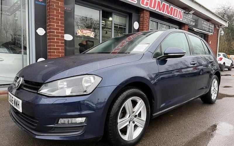 Used VW Golf VII Edition 150 HP (110 kW) 2016 Blue Hatchback