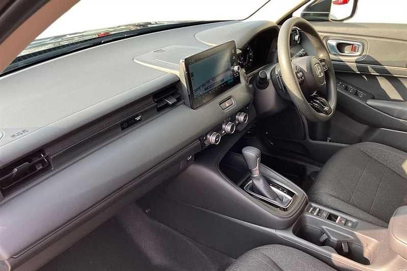 Used Honda HR-V Elegance 131 HP (96 kW) 2024 Black SUV