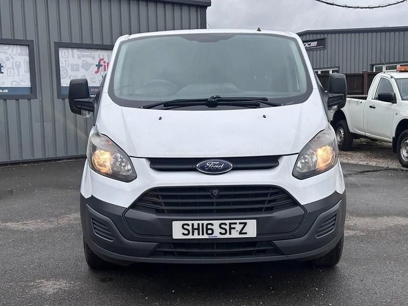 Used Ford Transit Custom 100 HP (73 kW) 2016 White Van