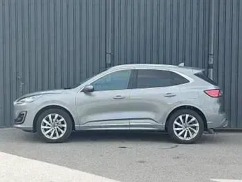 Used Ford Kuga Vignale 150 HP (110 kW) 2023 Silver SUV