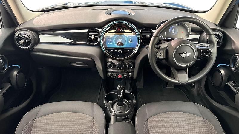 Usado Mini Cooper Classic 134 CV (98 kW) 2024 Azul Utilitario