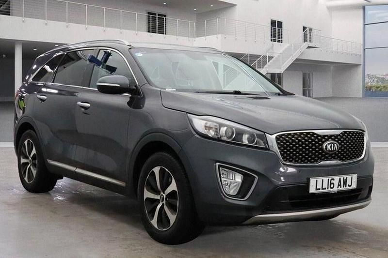 Grey Used 2016 Kia Sorento 2 SUV | £11,990 (Fair price) - Image 1/1