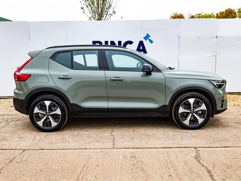 Używany Volvo XC40 Plus 2024 Zielony SUV