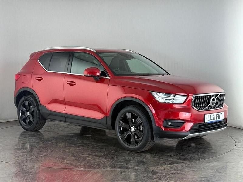 Red Used 2021 Volvo XC40 Inscription SUV | £24,700 (Good price) - Image 1/3