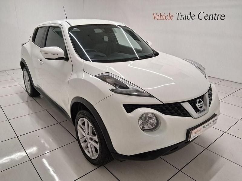 Used Nissan Juke N-Connecta 110 HP (80 kW) 2017 White SUV