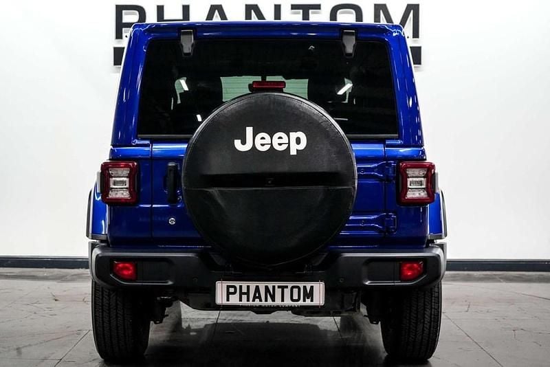Used Jeep Wrangler Sahara 200 HP (147 kW) 2019 Blue SUV