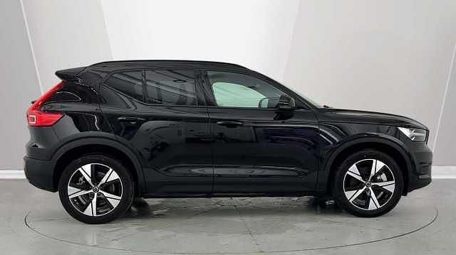 Used Volvo XC40 Plus 300 kW (408 HP) 2022 Black SUV