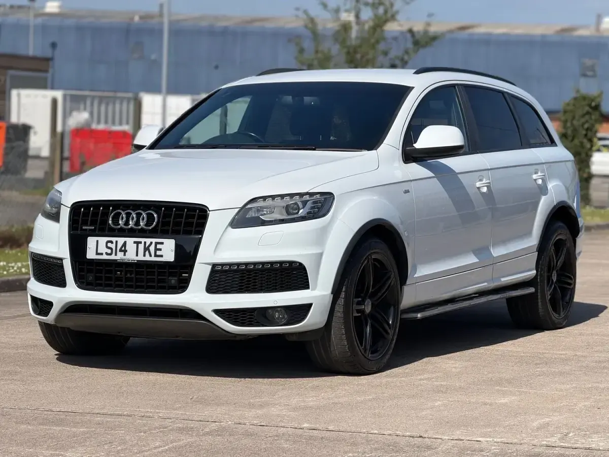 Used Audi Q7 S-line plus 2014 White SUV