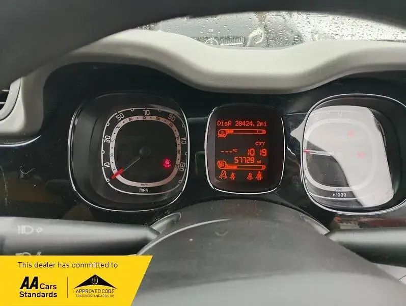 Used Fiat Panda Trekking 85 HP (62 kW) 2014 Orange Hatchback