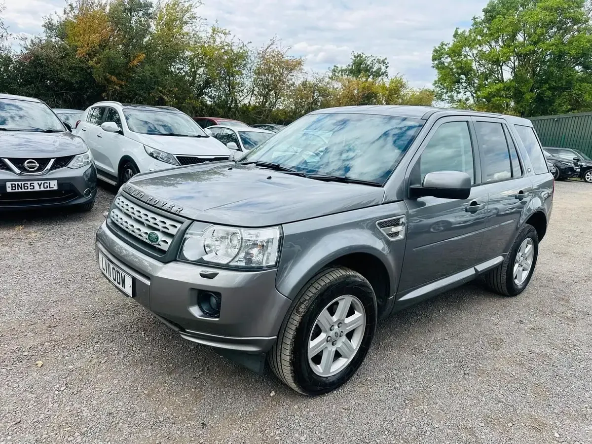 Used Land Rover Freelander 2 187 HP (137 kW) 2011 Grey SUV