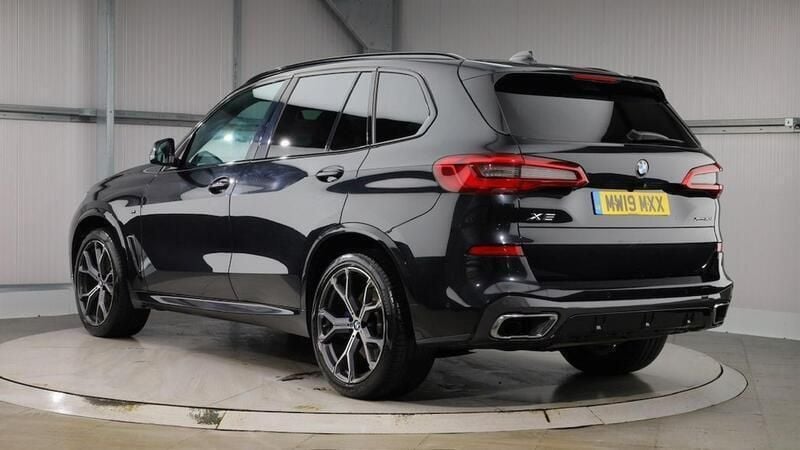 Used BMW X5 M Sport 261 HP (191 kW) 2019 Black SUV