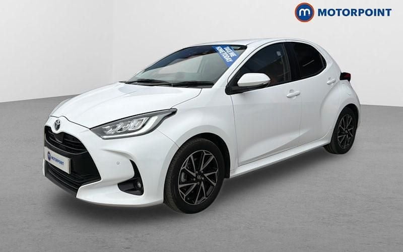 Used Toyota Yaris Hybrid Design 116 HP (85 kW) 2026 Hatchback