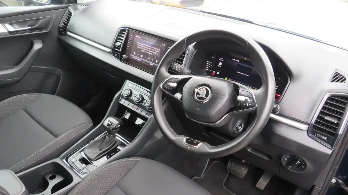 Used Skoda Karoq SE Drive 2022 Blue SUV