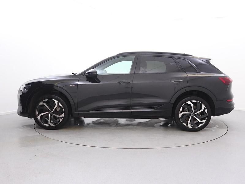 Used Audi e-tron Black Edition 300 kW (408 HP) 2022 Black SUV
